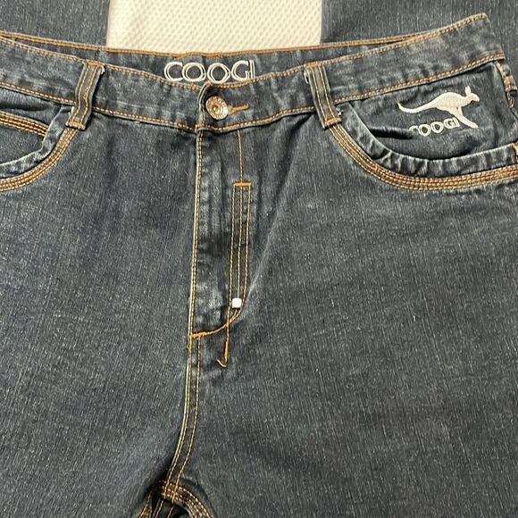 COOGI 69 Jeans Size 38 - Picture 2 of 12